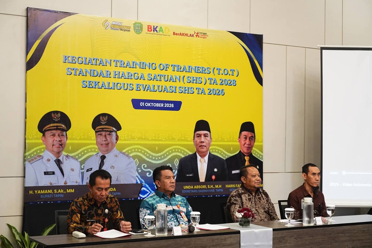 Pembahasan Evaluasi Standar Harga Satuan Di Lingkungan Pemkab Tapin