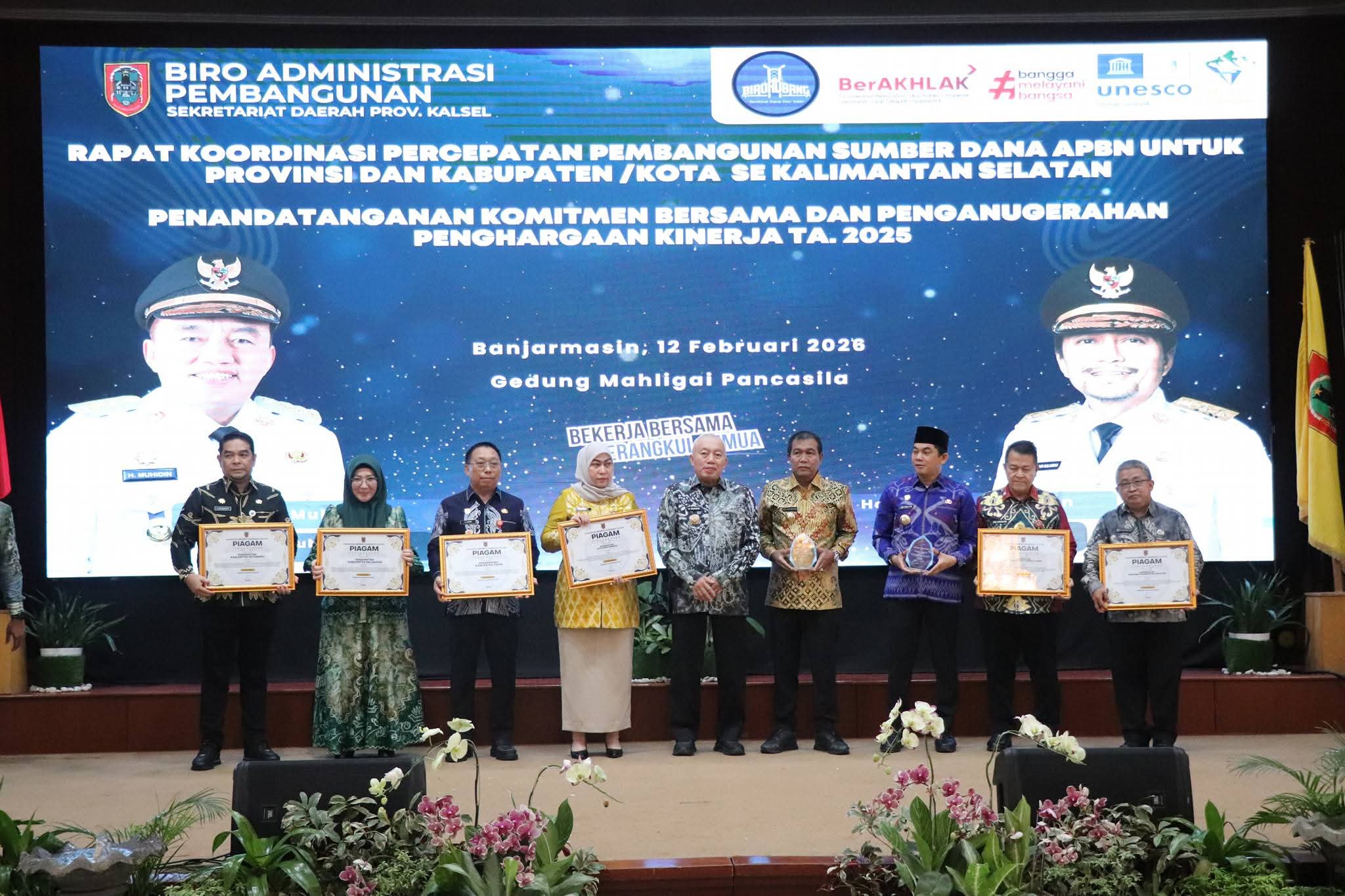 Tapin Memperoleh Penghargaan Kinerja Dari Gubernur Kalsel 