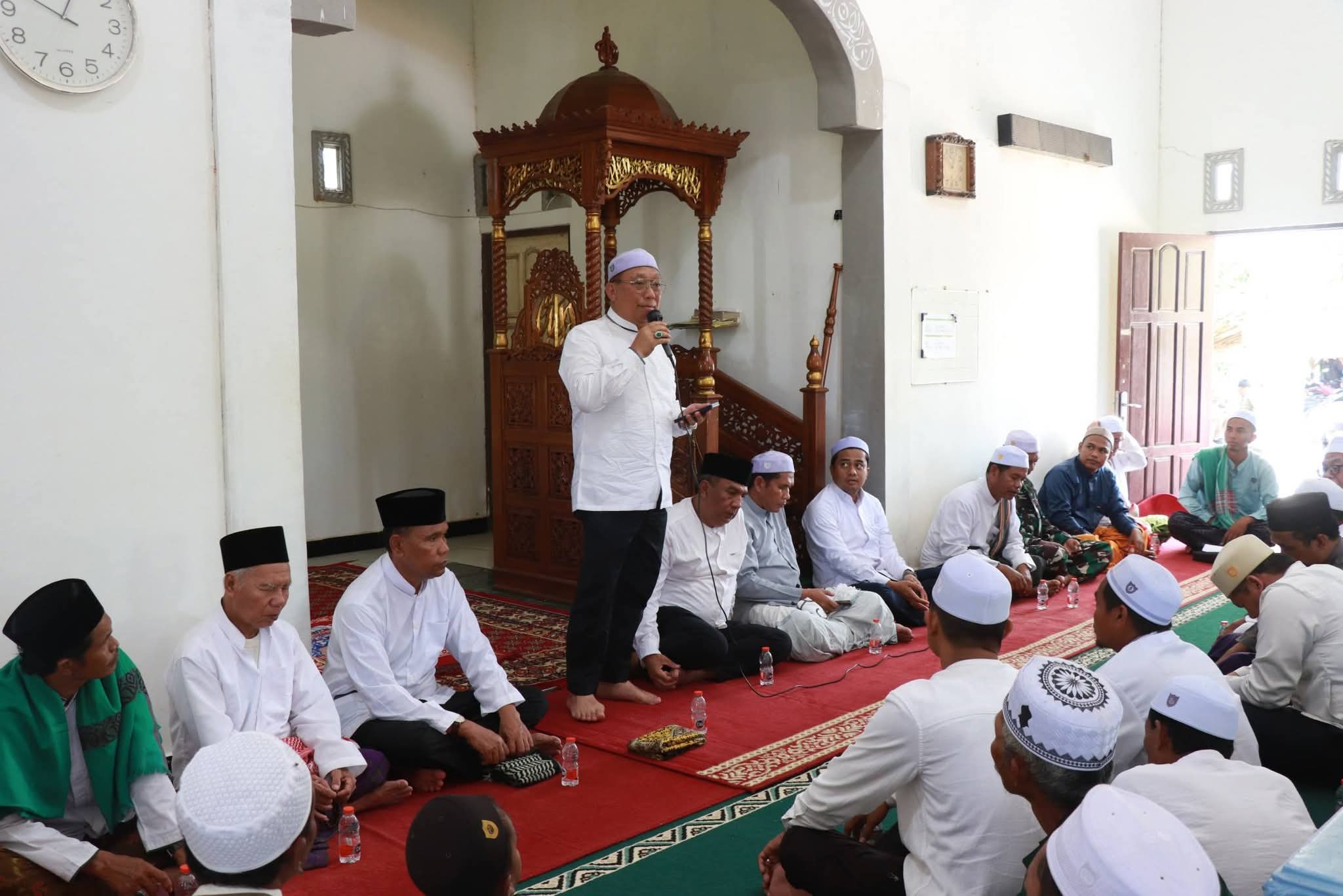 Safari Jumat Wabup Tapin Di Masjid Nurul Hidayah Hatungun